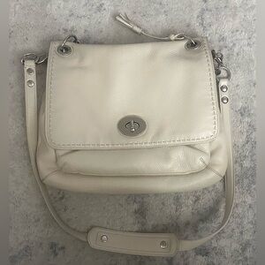 Coach Cream Leather Shoulder Bag